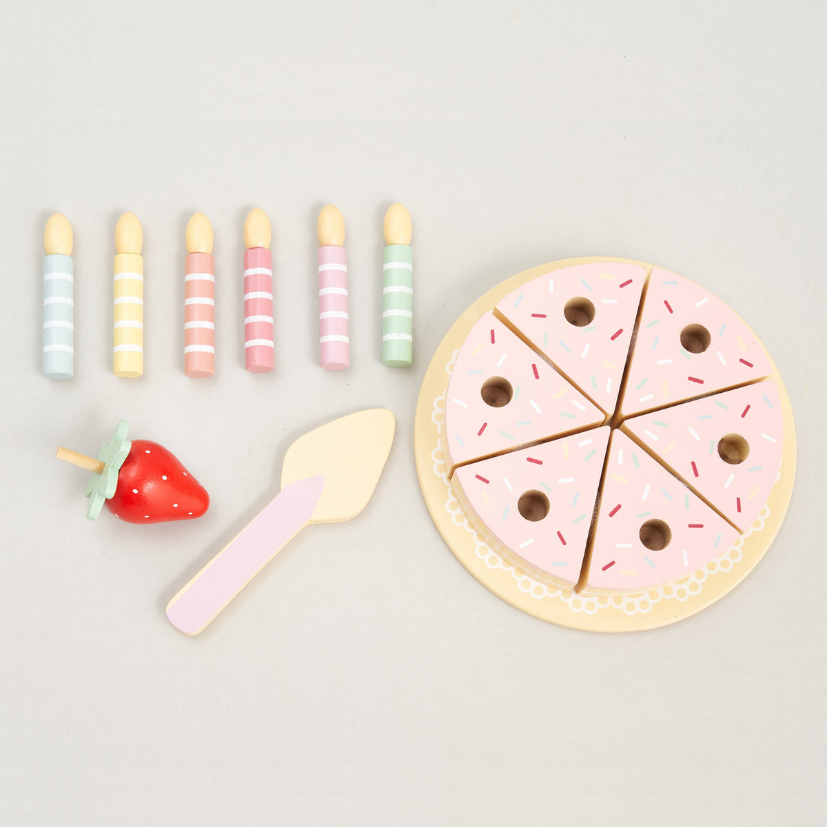 Little Baker Wooden Birthday Cake – view 3