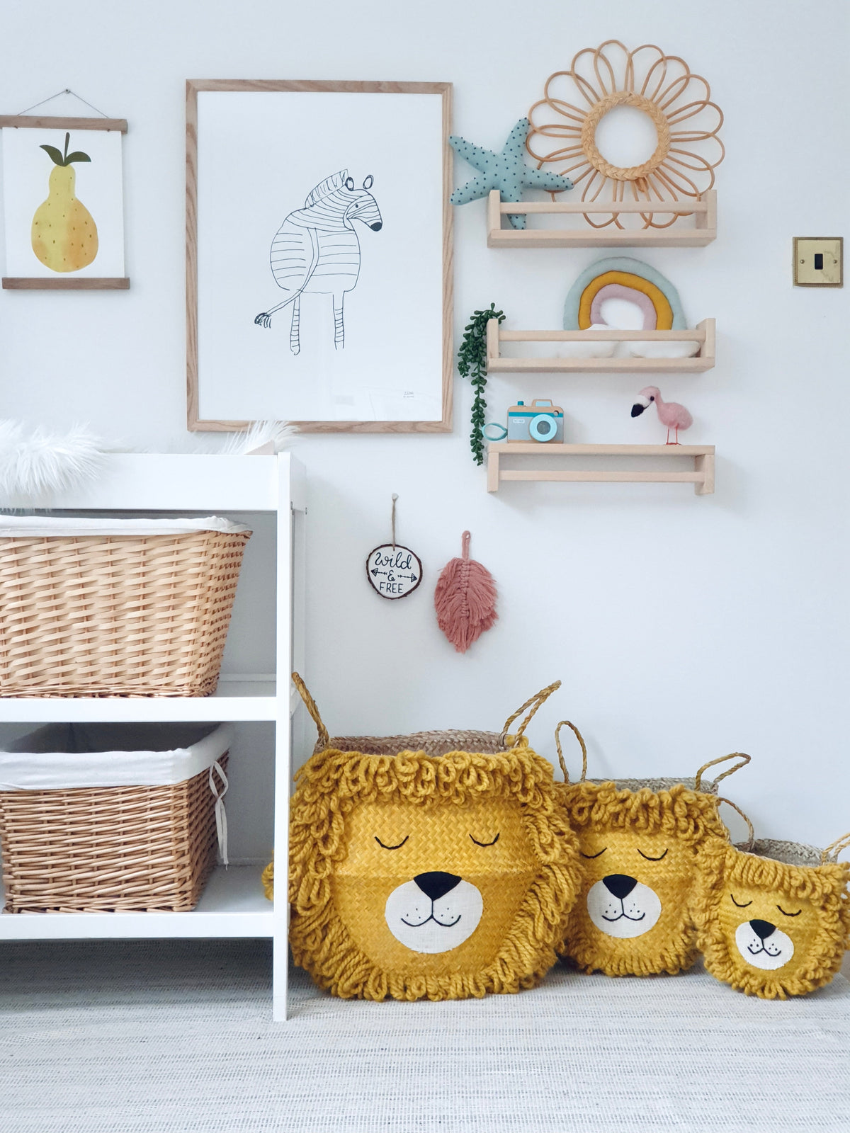 Yellow Lion Basket - Small