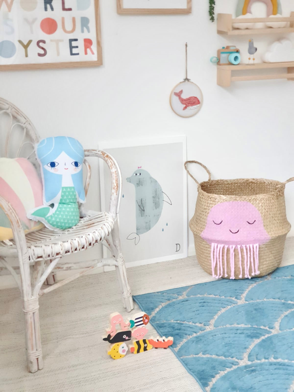 Pink Jellyfish Basket - Extra Large – view 2