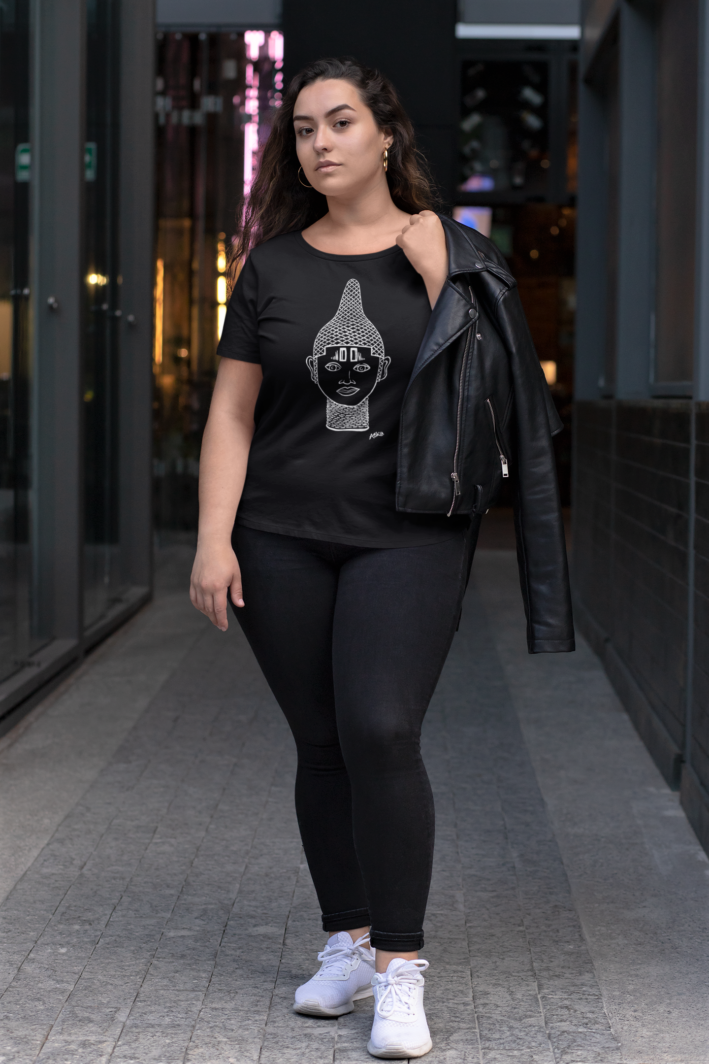 IYOBA ART EARTH POSITIVE TEE- WHITE ON BLACK