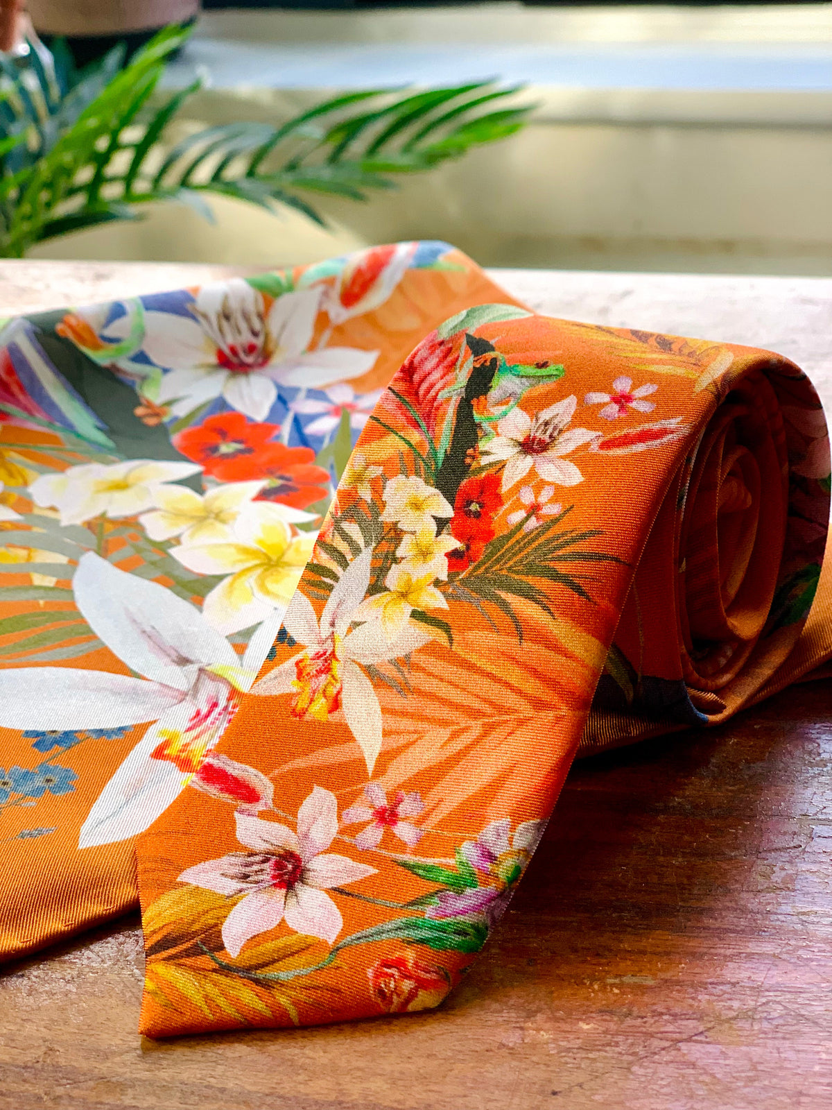 Rust Luxury Silk Pocket Square and tie in Gift set in box, 'Eden' design formal wear for weddings or groomsmen – view 9