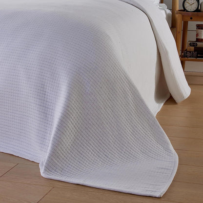 Olivia Rocco Hotel Collection Quilted Bedspread 240x260 cm White and Grey 100% Sustainable Cotton Super Soft E – view 3