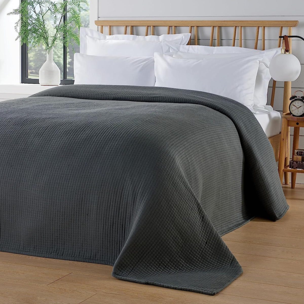 Olivia Rocco Hotel Collection Quilted Bedspread 240x260 cm White and Grey 100% Sustainable Cotton Super Soft E – view 7