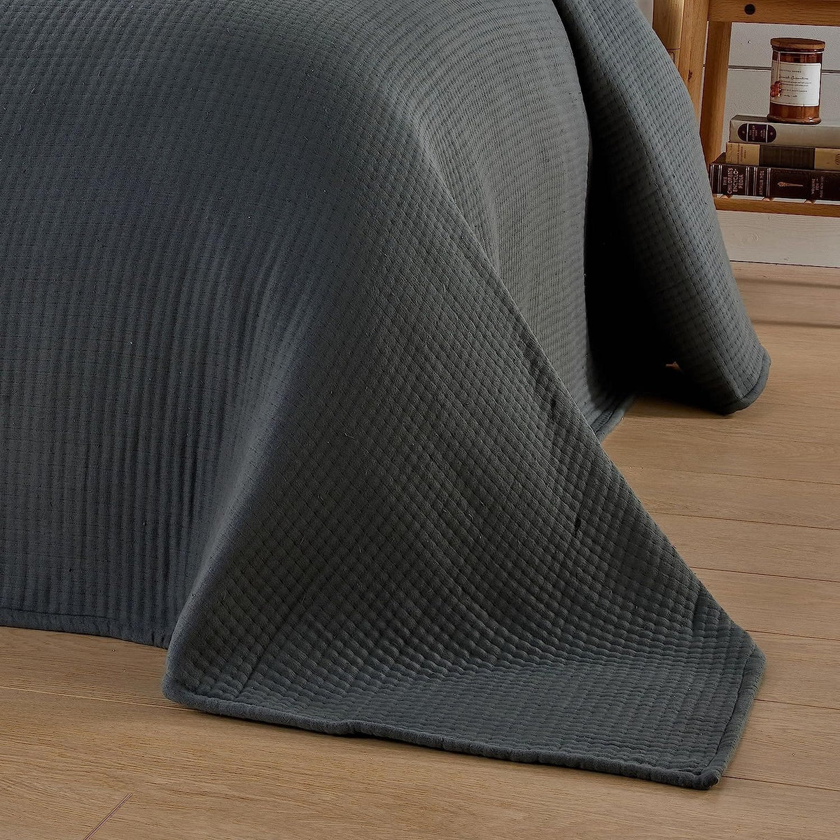 Olivia Rocco Hotel Collection Quilted Bedspread 240x260 cm White and Grey 100% Sustainable Cotton Super Soft E – view 9