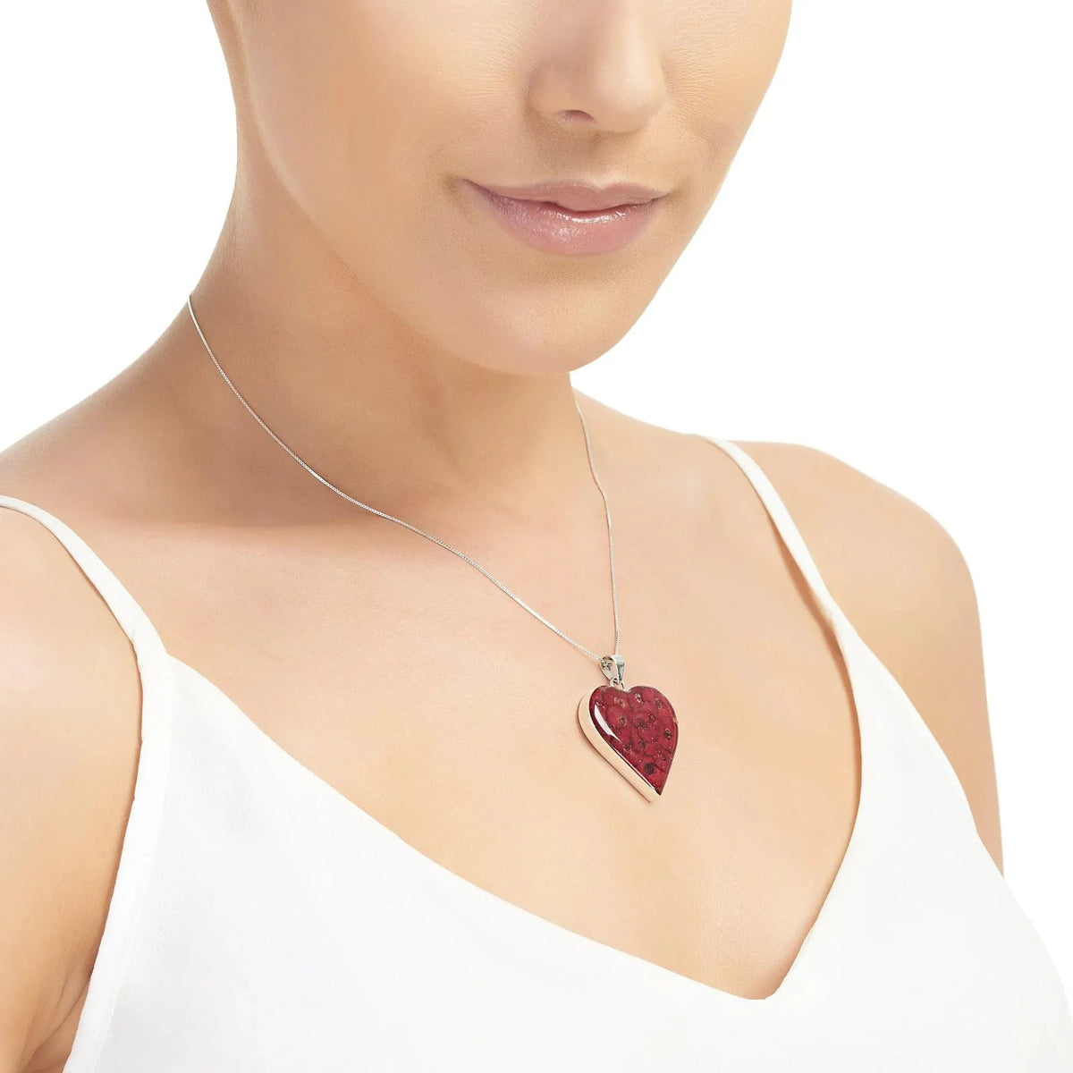 Poppy Heart Large Pendant Necklace – view 2