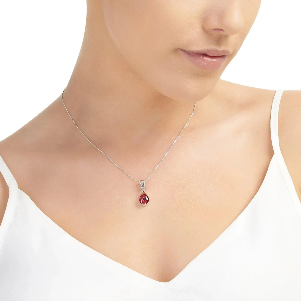 Poppy Teardrop Pendant Necklace – view 3